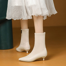 3公分小跟短靴女细跟秋冬米白色侧拉链加绒中筒靴尖头低跟时装靴